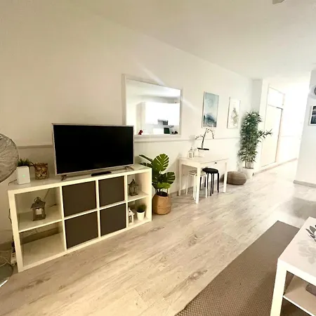 Super Y Amplio Apto Con Airco, Planta Baja En Mareverde Daire Costa Adeje