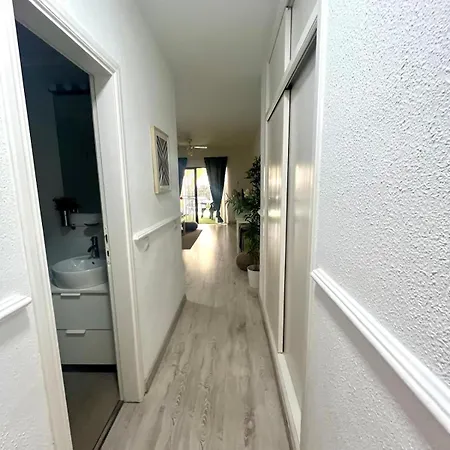 Super Y Amplio Apto Con Airco, Planta Baja En Mareverde * 아데제