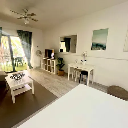 Super Y Amplio Apto Con Airco, Planta Baja En Mareverde Apartment Costa Adeje (Tenerife)