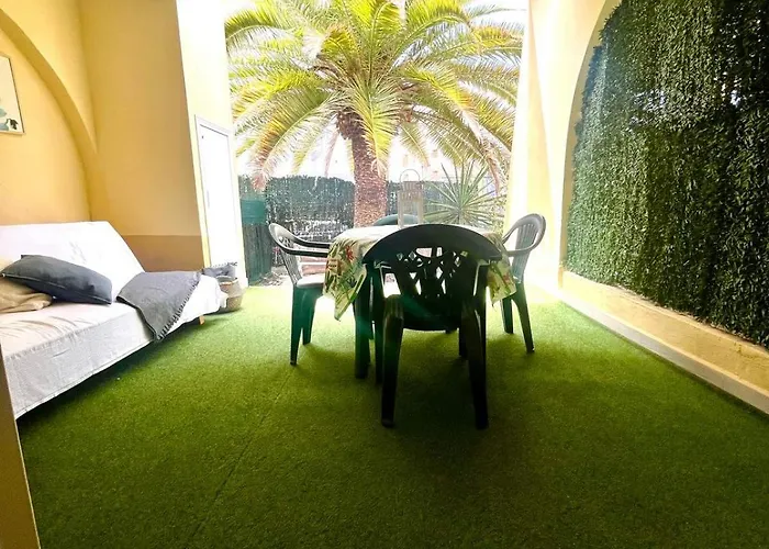 Apartamento Súper Y Amplio Apto Con Airco, Planta Baja En Mareverde